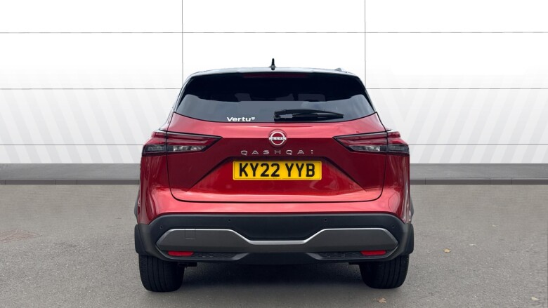 Nissan Qashqai 1.3 DiG-T MH Tekna 5dr Petrol Hatchback